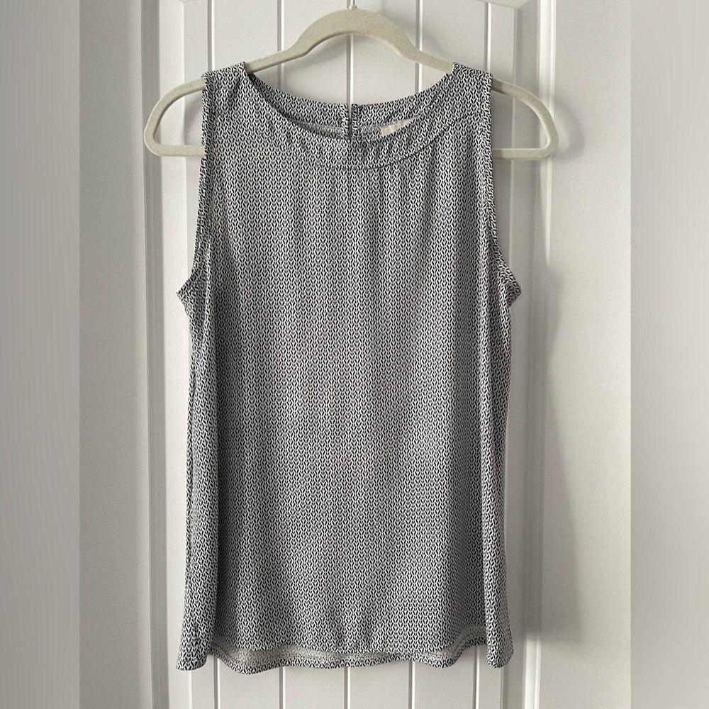 LOFT Black & White Patterned Tank Top Size S